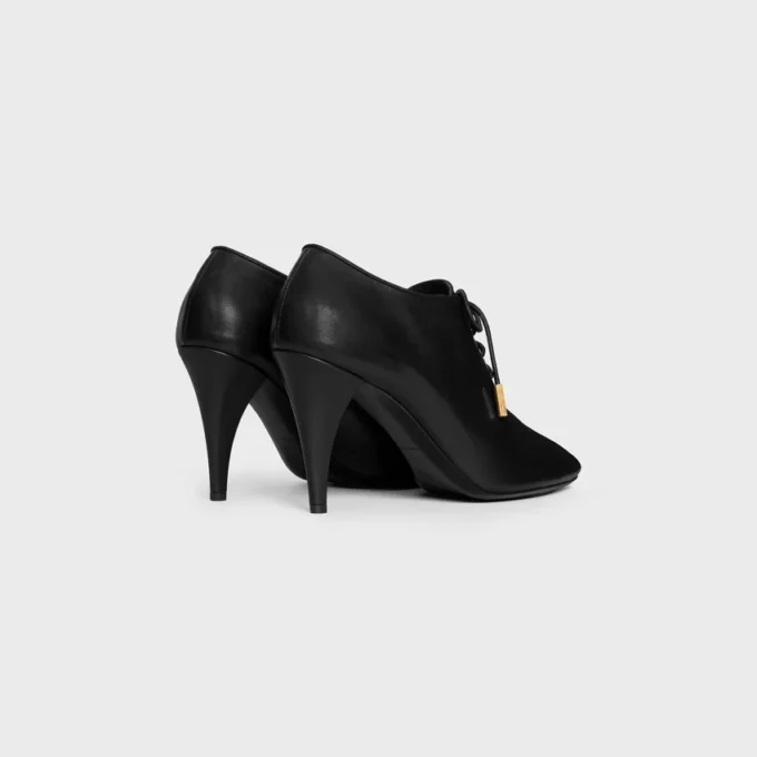Ballerina morbida con lacci e tacco in pelle di vitello – Concia vegetale Ballerina morbida con lacci e tacco in pelle di vitello – Concia vegetale