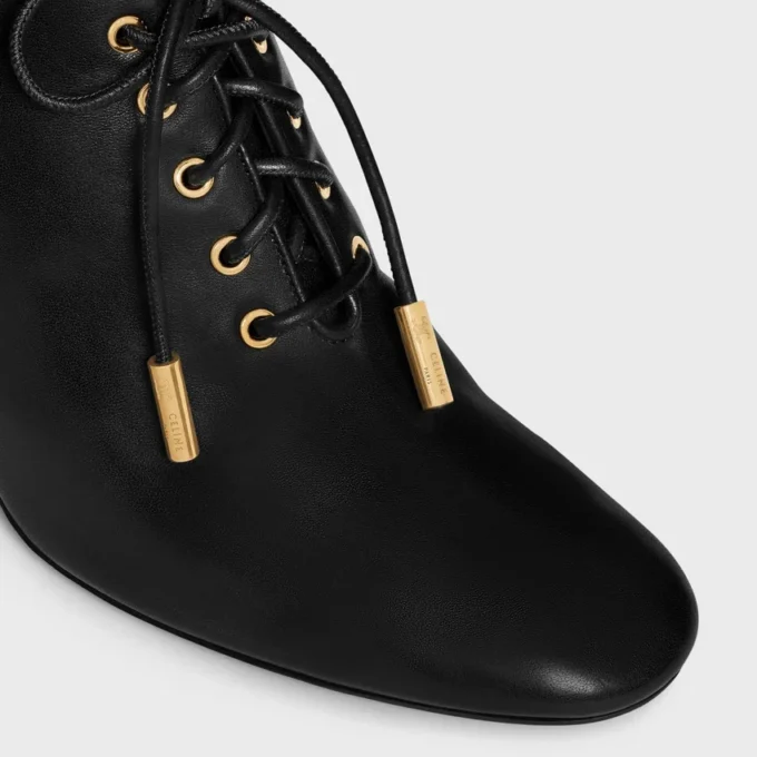 Ballerina morbida con lacci e tacco in pelle di vitello – Concia vegetale Ballerina morbida con lacci e tacco in pelle di vitello – Concia vegetale