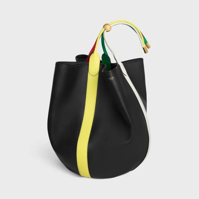 Borsa a secchiello grande in pelle di vitello liscia Borsa a secchiello grande in pelle di vitello liscia