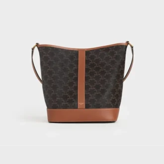 Borsa a secchiello media in Triomphe Canvas e pelle di vitello