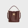 Borsa a secchiello media Louise in pelle di vitello liscia Borsa a secchiello media Louise in pelle di vitello liscia