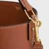 Borsa a secchiello media Louise in pelle di vitello liscia Borsa a secchiello media Louise in pelle di vitello liscia