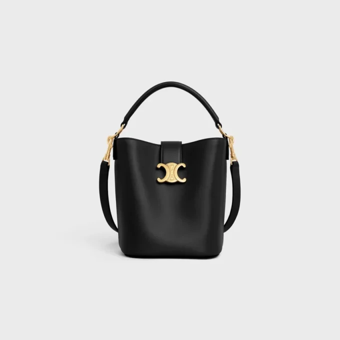 Borsa a secchiello piccola Louise in pelle di vitello liscia Borsa a secchiello piccola Louise in pelle di vitello liscia