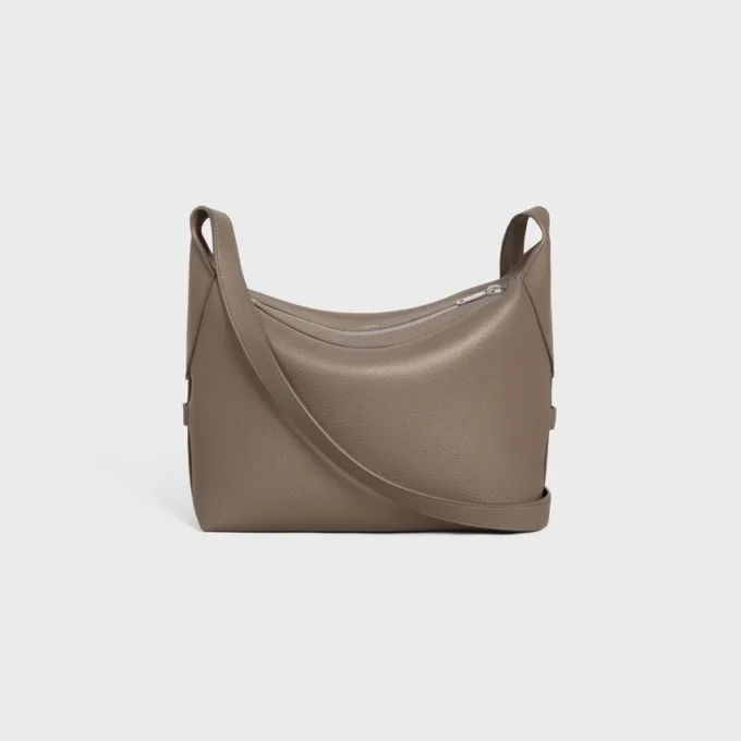 Borsa a tracolla Harry in pelle di vitello martellata Borsa a tracolla Harry in pelle di vitello martellata