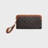 Borsa a tracolla lunga in Triomphe Canvas e pelle di vitello Borsa a tracolla lunga in Triomphe Canvas e pelle di vitello