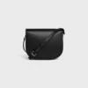 Borsa Besace Triomphe media in morbida pelle di vitello naturale Borsa Besace Triomphe media in morbida pelle di vitello naturale