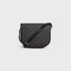 Borsa Besace Triomphe media in Triomphe Canvas e pelle di vitello Borsa Besace Triomphe media in Triomphe Canvas e pelle di vitello