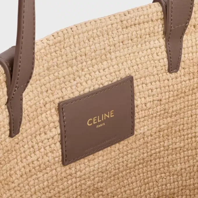 Borsa CELINE Classic Panier media in rafia e pelle di vitello Borsa CELINE Classic Panier media in rafia e pelle di vitello