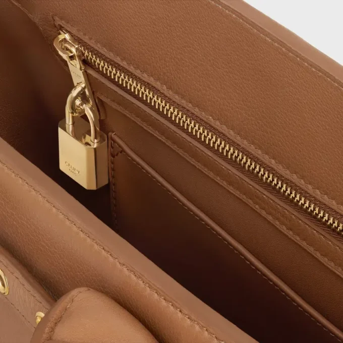 Borsa CELINE Conti in morbida pelle di vitello martellata