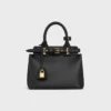 Borsa Celine Conti Teen in morbida pelle di vitello martellata Borsa Celine Conti Teen in morbida pelle di vitello martellata