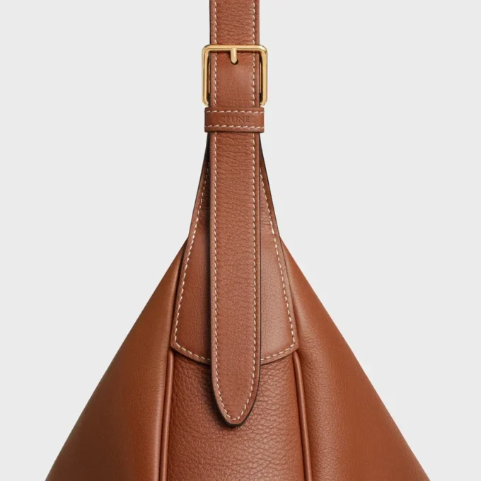 Borsa HeloïSe media in morbida pelle di vitello martellata Borsa HeloïSe media in morbida pelle di vitello martellata