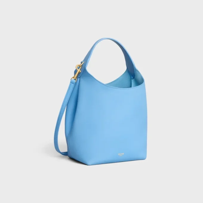 Borsa Hobo piccola in morbida pelle di vitello liscia