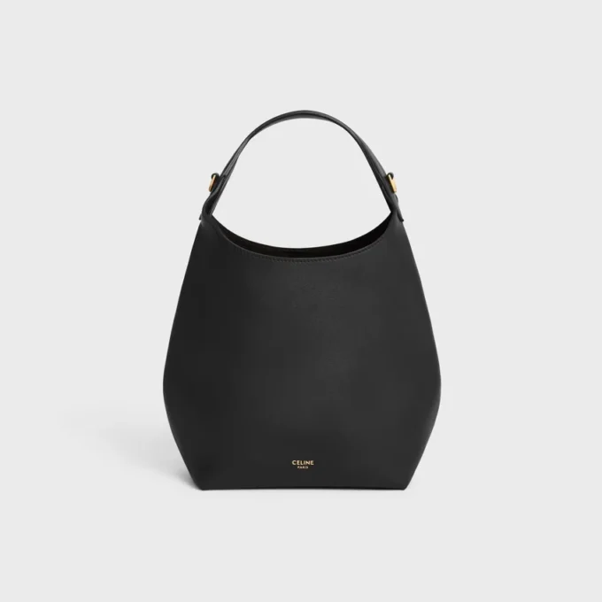 Borsa Hobo piccola in morbida pelle di vitello liscia Borsa Hobo piccola in morbida pelle di vitello liscia