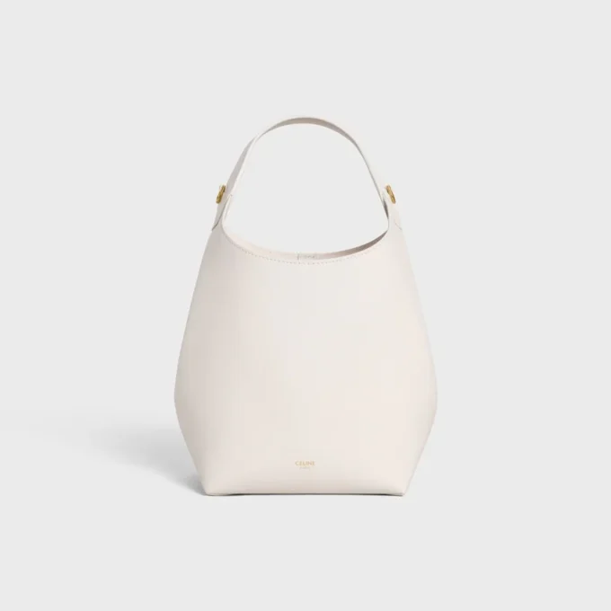 Borsa Hobo piccola in morbida pelle di vitello liscia Borsa Hobo piccola in morbida pelle di vitello liscia