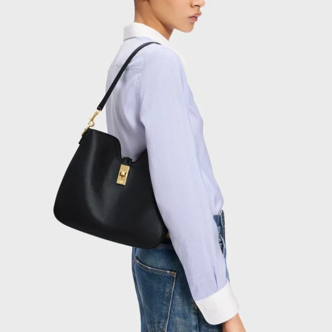 Borsa piccola Camille 16 Soft in pelle di vitello liscia Borsa piccola Camille 16 Soft in pelle di vitello liscia