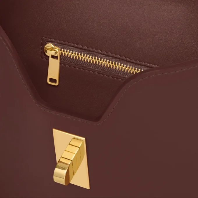 Borsa piccola Camille 16 Soft in pelle di vitello liscia