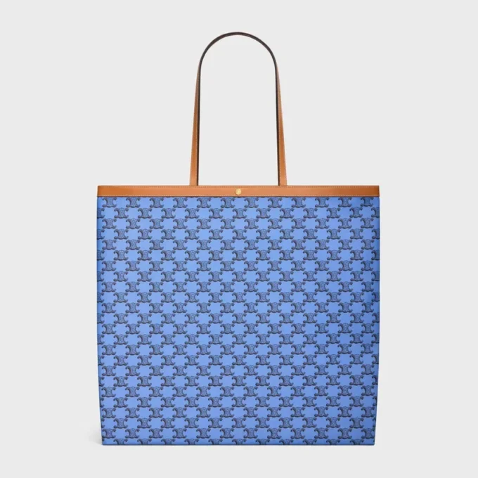 Borsa shopper grande in Triomphe Canvas Borsa shopper grande in Triomphe Canvas