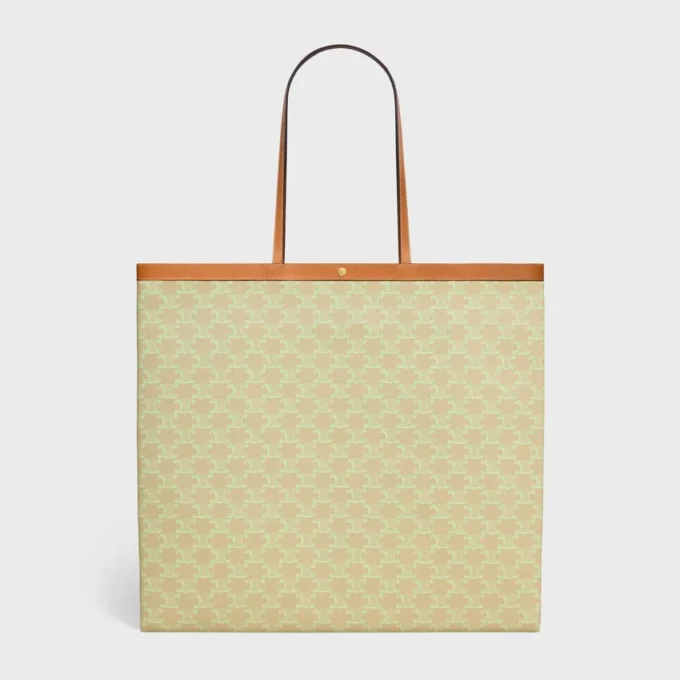 Borsa shopper grande in Triomphe Canvas Borsa shopper grande in Triomphe Canvas