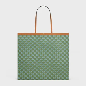 Borsa shopper grande in Triomphe Canvas