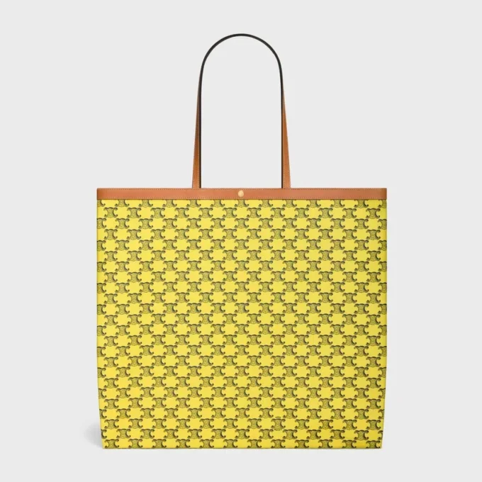 Borsa shopper grande in Triomphe Canvas Borsa shopper grande in Triomphe Canvas
