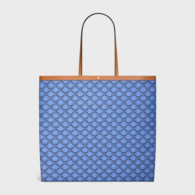 Borsa shopper grande in Triomphe Canvas Borsa shopper grande in Triomphe Canvas