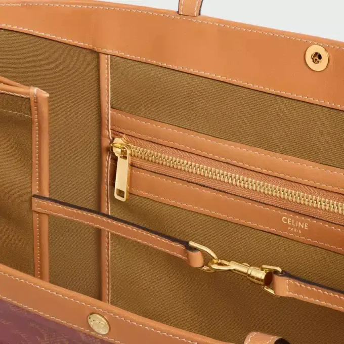 Borsa shopper grande in Triomphe Canvas