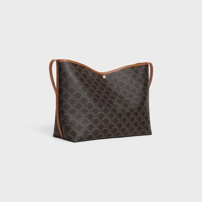 Borsa shopper morbida in Triomphe Canvas e pelle di vitello Borsa shopper morbida in Triomphe Canvas e pelle di vitello
