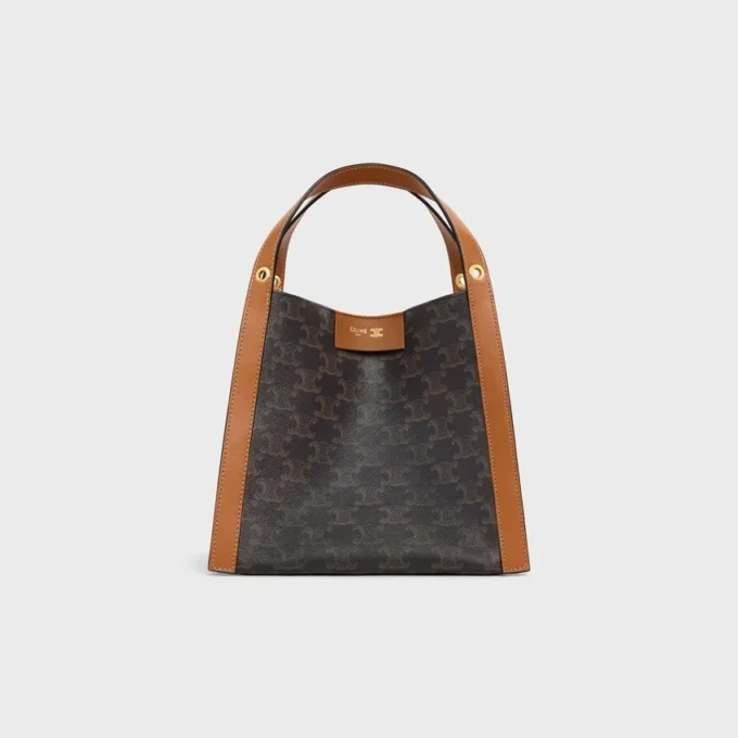 Borsa Small Cube in Triomphe Canvas e pelle di vitello naturale Borsa Small Cube in Triomphe Canvas e pelle di vitello naturale