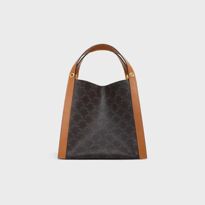Borsa Small Cube in Triomphe Canvas e pelle di vitello naturale Borsa Small Cube in Triomphe Canvas e pelle di vitello naturale