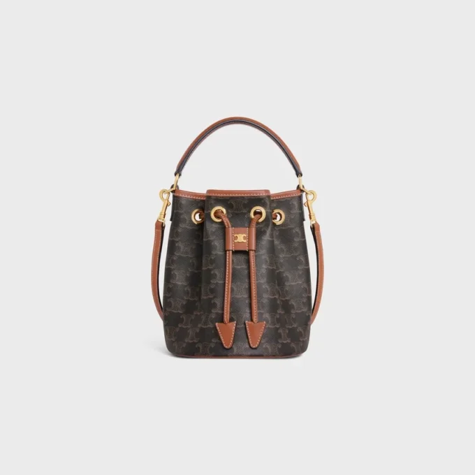 Borsa Teen Clara in tela Triomphe Canvas e pelle di vitello Borsa Teen Clara in tela Triomphe Canvas e pelle di vitello