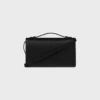 Borsa Triomphe Folio media in pelle di vitello lucida Borsa Triomphe Folio media in pelle di vitello lucida