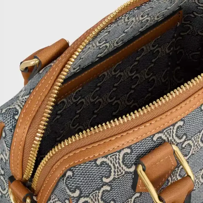 Boston piccola in jacquard Triomphe e pelle di vitello Boston piccola in jacquard Triomphe e pelle di vitello