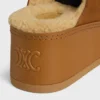 CELINE Dana – Mule con zeppa in pelle di vitello scamosciata CELINE Dana – Mule con zeppa in pelle di vitello scamosciata
