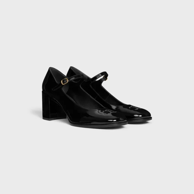 CELINE Lily Perforated Triomphe Babies in pelle di vitello verniciata CELINE Lily Perforated Triomphe Babies in pelle di vitello verniciata