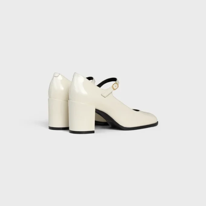 CELINE Lily Perforated Triomphe Babies in pelle di vitello verniciata CELINE Lily Perforated Triomphe Babies in pelle di vitello verniciata