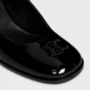 CELINE Lily Perforated Triomphe Babies in pelle di vitello verniciata CELINE Lily Perforated Triomphe Babies in pelle di vitello verniciata