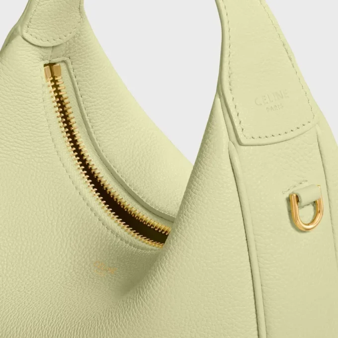 Celine Lulu Teen in pelle di vitello martellata Celine Lulu Teen in pelle di vitello martellata