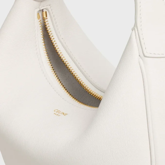 Celine Lulu Teen in pelle di vitello martellata Celine Lulu Teen in pelle di vitello martellata