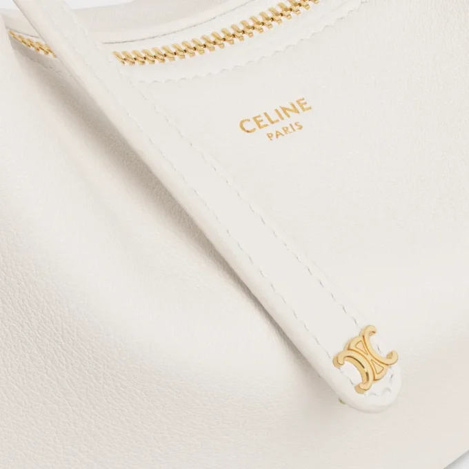 Celine Lulu Teen in pelle di vitello martellata Celine Lulu Teen in pelle di vitello martellata