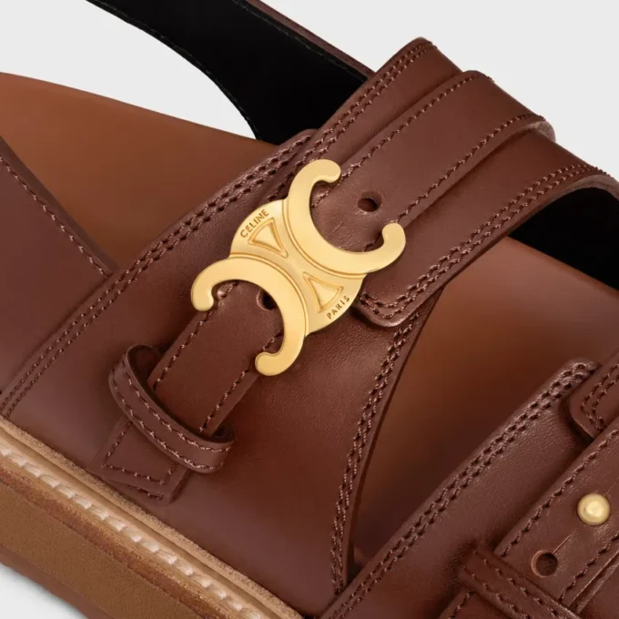 CELINE – Sandalo Tippi Triomphe in pelle di vitello CELINE – Sandalo Tippi Triomphe in pelle di vitello