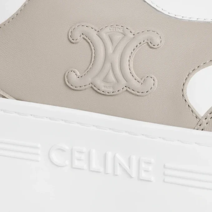 CELINE – Sneaker con blocco e motivo Triomphe in pelle di vitello CELINE – Sneaker con blocco e motivo Triomphe in pelle di vitello
