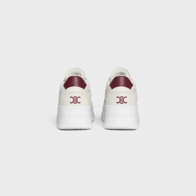 CELINE – Sneakers con Block, parte posteriore Triomphe e suola con zeppa in pelle di vitello CELINE – Sneakers con Block, parte posteriore Triomphe e suola con zeppa in pelle di vitello