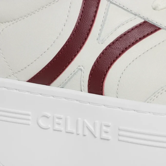 CELINE – Sneakers con Block, parte posteriore Triomphe e suola con zeppa in pelle di vitello CELINE – Sneakers con Block, parte posteriore Triomphe e suola con zeppa in pelle di vitello