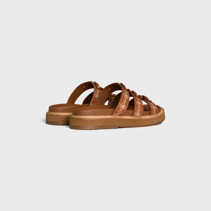 CELINE – Tippi Slide in pelle di vitello ricamata CELINE – Tippi Slide in pelle di vitello ricamata