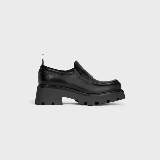 CELINE Triomphe – Mocassino in pelle di vitello conciata al vegetale e pelle di vitello CELINE Triomphe – Mocassino in pelle di vitello conciata al vegetale e pelle di vitello