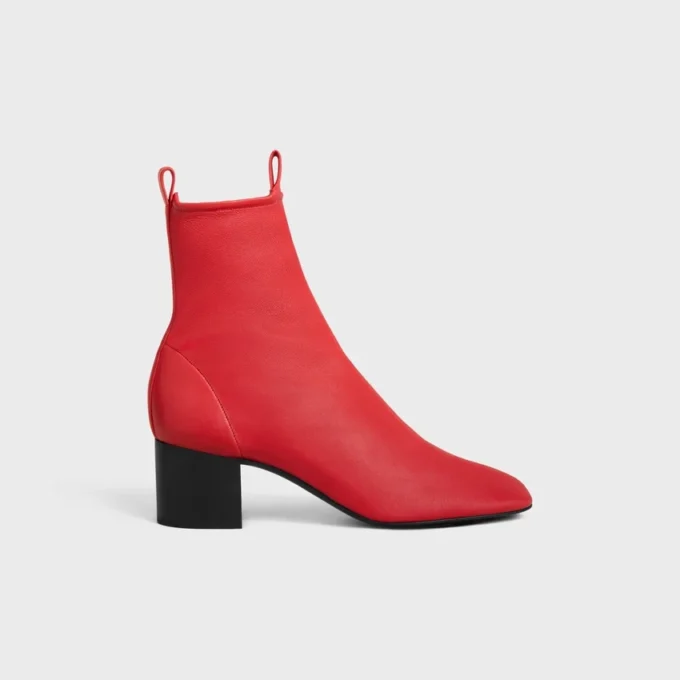Cheri – Stivaletto con cerniera in pelle di agnello elasticizzata Cheri – Stivaletto con cerniera in pelle di agnello elasticizzata