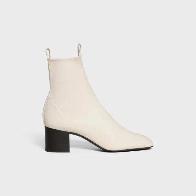 Cheri – Stivaletto con cerniera in pelle di agnello elasticizzata Cheri – Stivaletto con cerniera in pelle di agnello elasticizzata