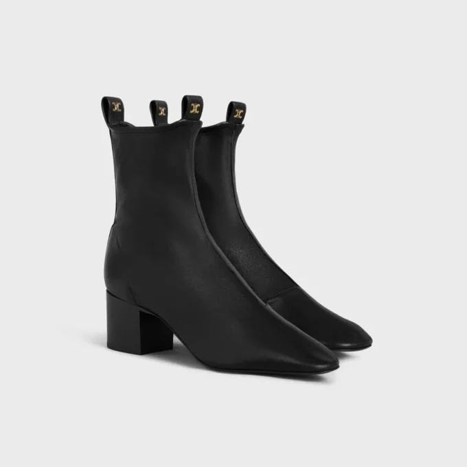 Cheri – Stivaletto con cerniera in pelle di agnello elasticizzata Cheri – Stivaletto con cerniera in pelle di agnello elasticizzata