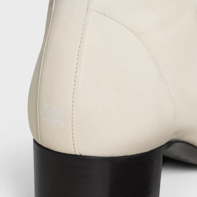 Cheri – Stivaletto con cerniera in pelle di agnello elasticizzata Cheri – Stivaletto con cerniera in pelle di agnello elasticizzata