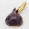 Ciondolo a forma di fico in ottone con finitura dorata, smalto e strass Ciondolo a forma di fico in ottone con finitura dorata, smalto e strass